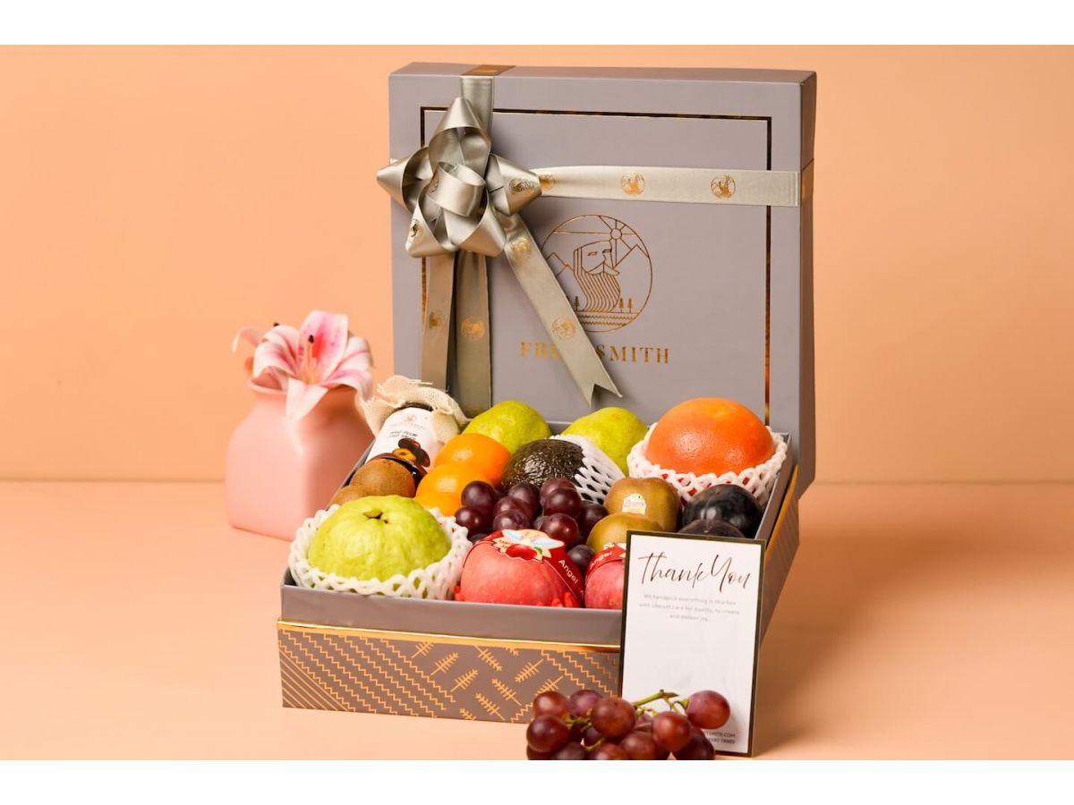 Gift Hamper - 4