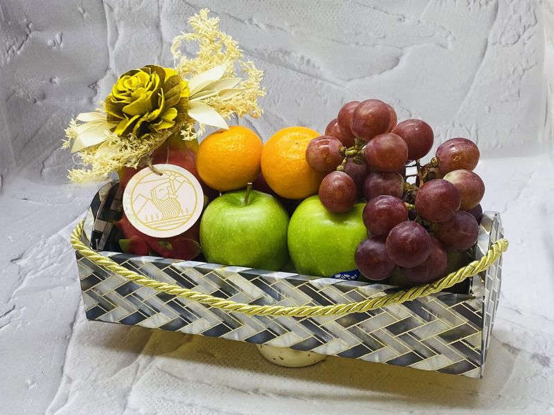 Luxury Gift Baskets: Get Inspired with Our Step-by-Step Guide