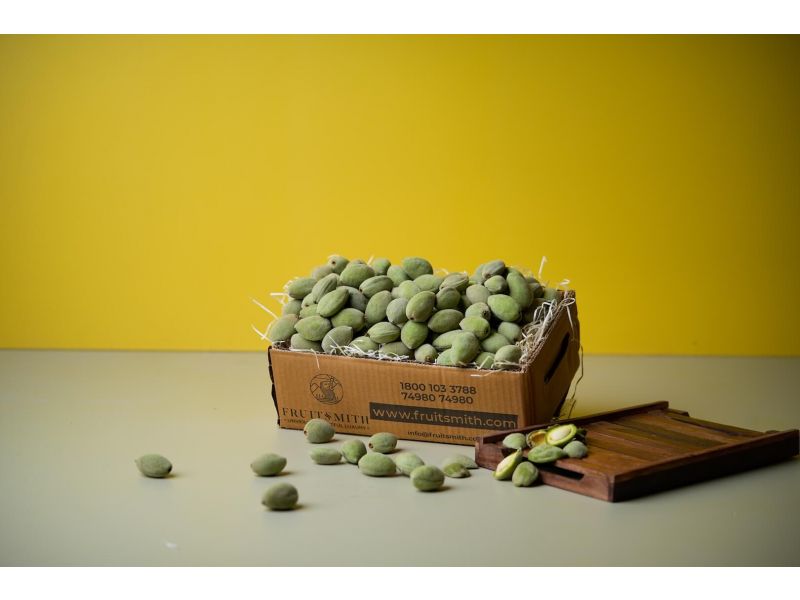 Fruit Pack - Green Almonds