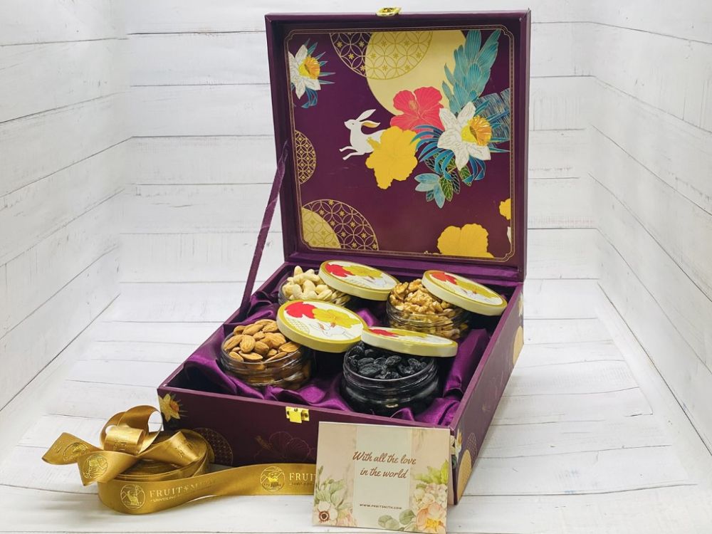 Dry Fruit Hamper 1